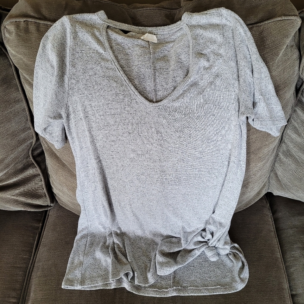Gray knotted tee